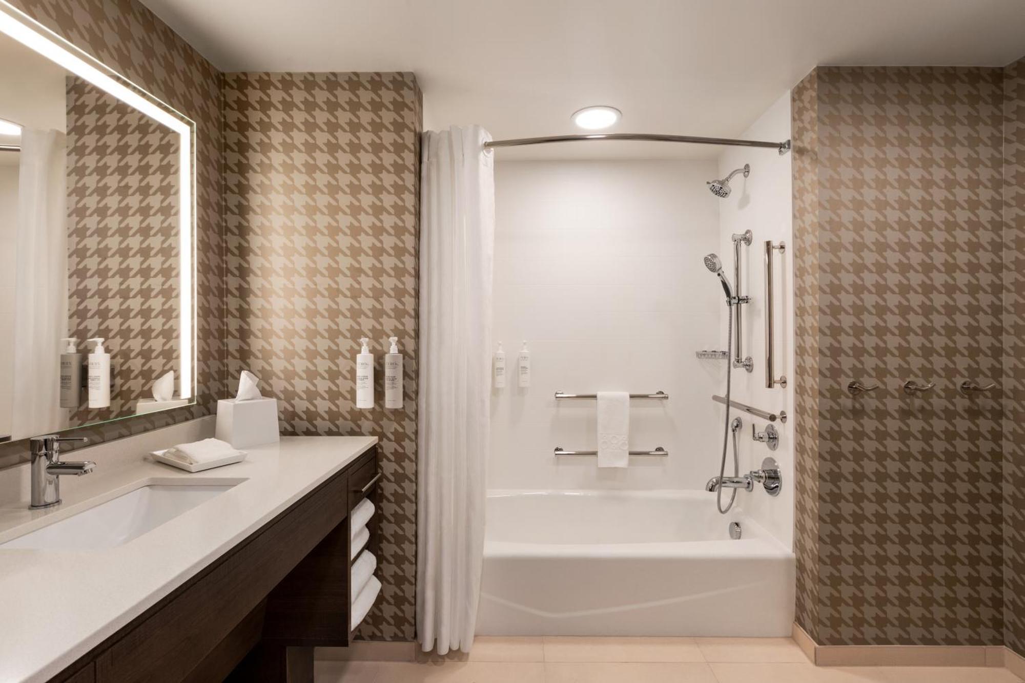 Home2 Suites By Hilton ไชแอนน์ ภายนอก รูปภาพ
